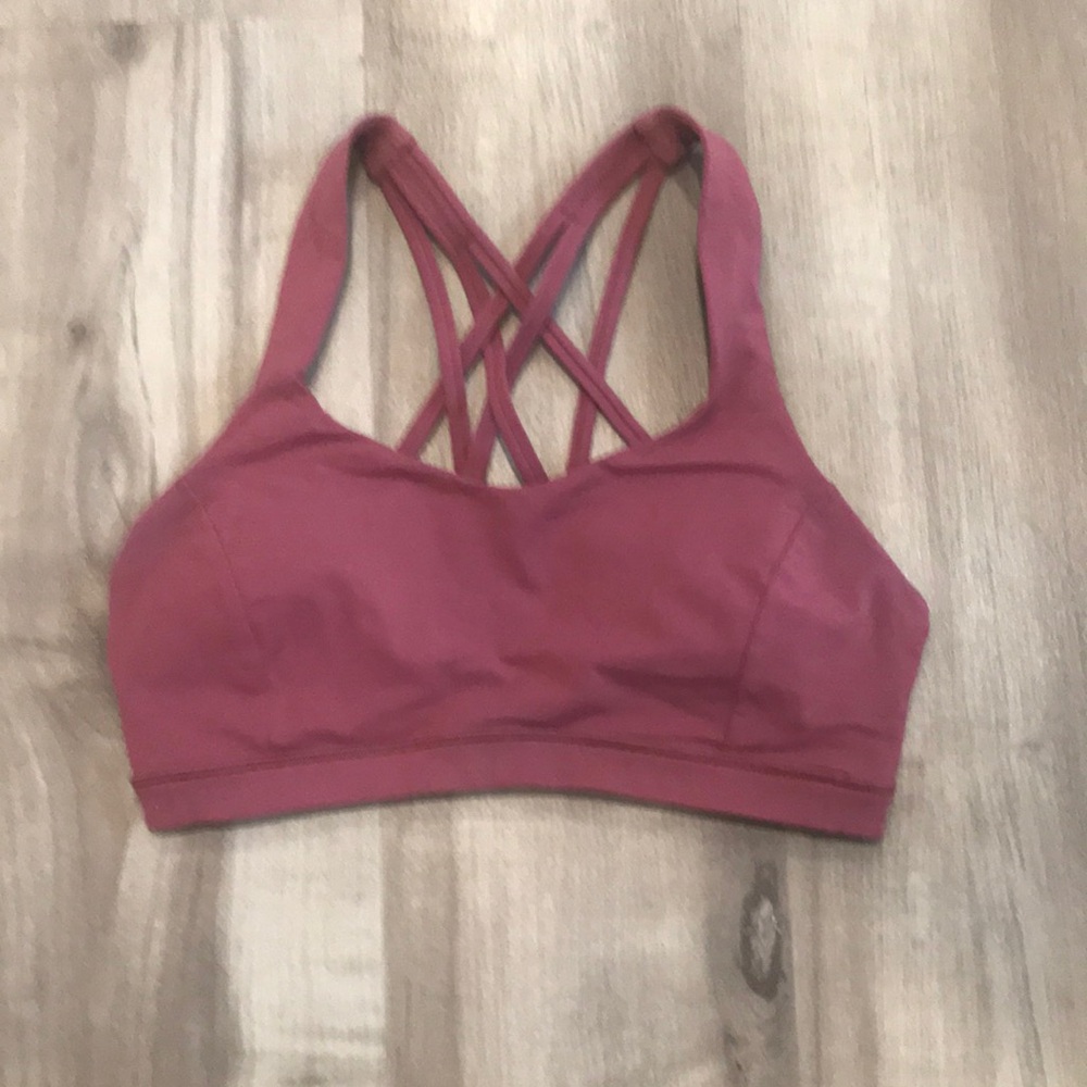 Lululemon Strappy Sports Bra, Size 6, Rose color